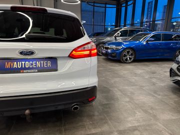 Ford Focus Turnier Titanium