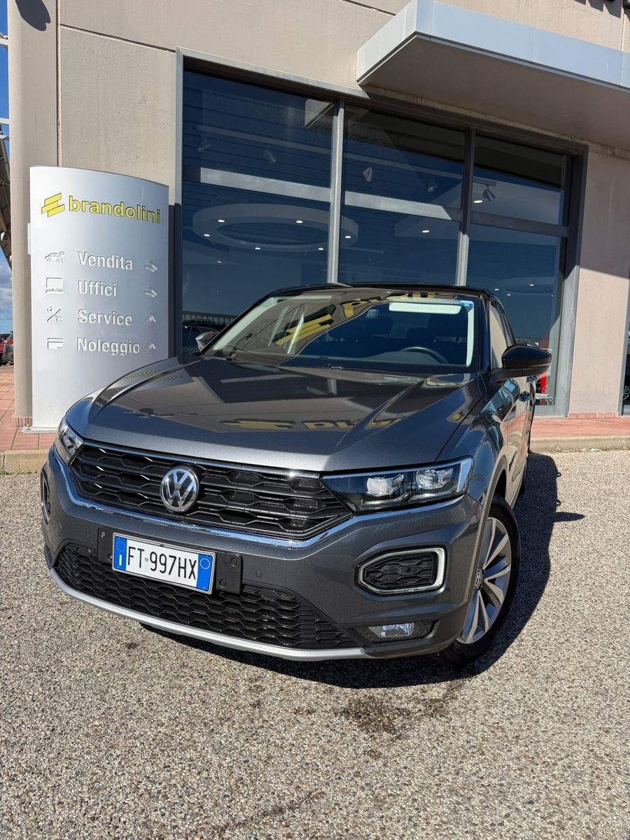Volkswagen T-Roc 2.0TDI 4MOTION my19" imagem 3