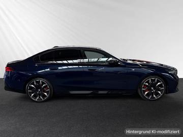 2025 BMW I5 — фото 2
