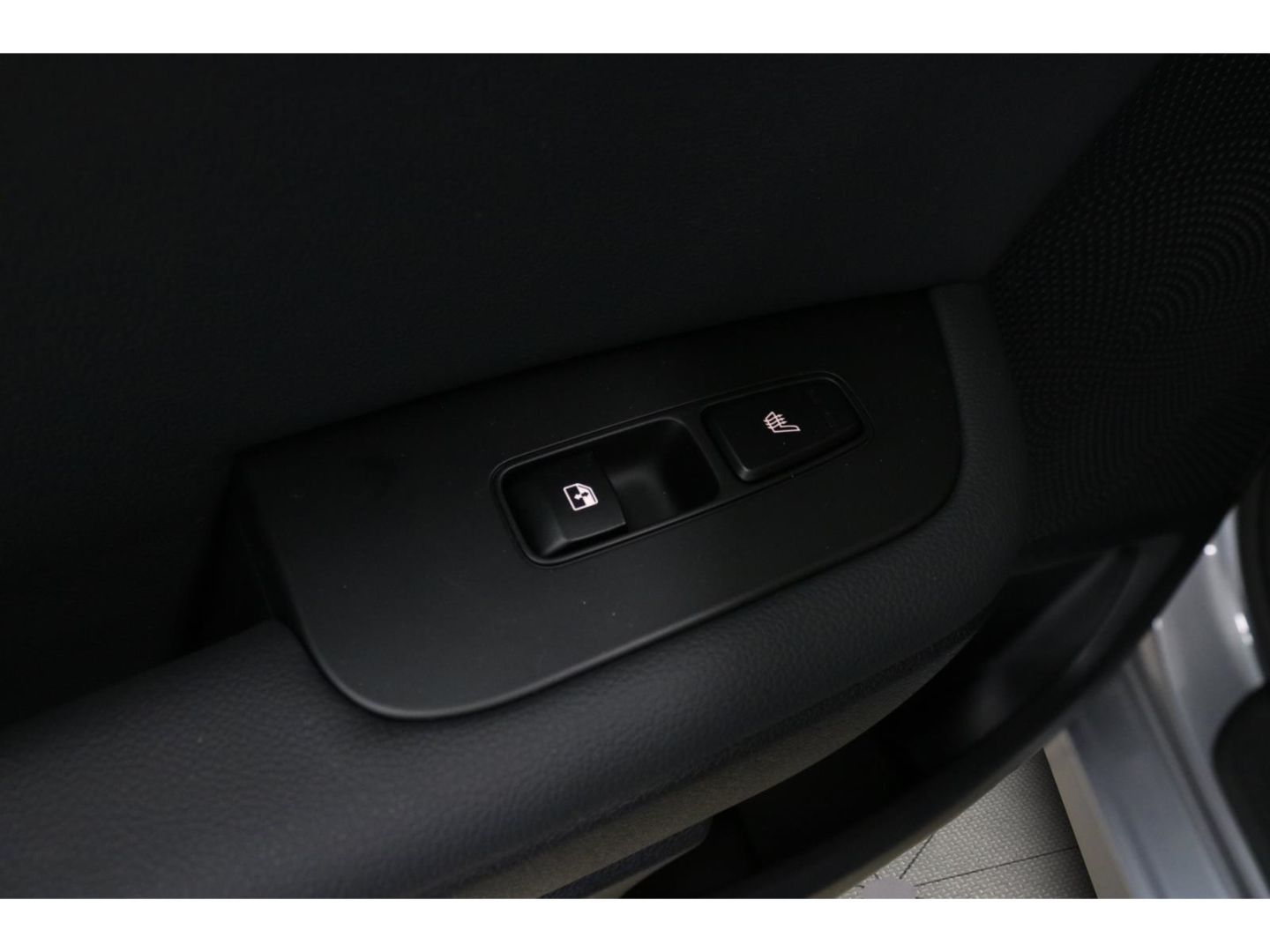 Fahrzeugabbildung Kia Ceed Spirit 1,5 Automatik Kamera Navi SHZ Tempom