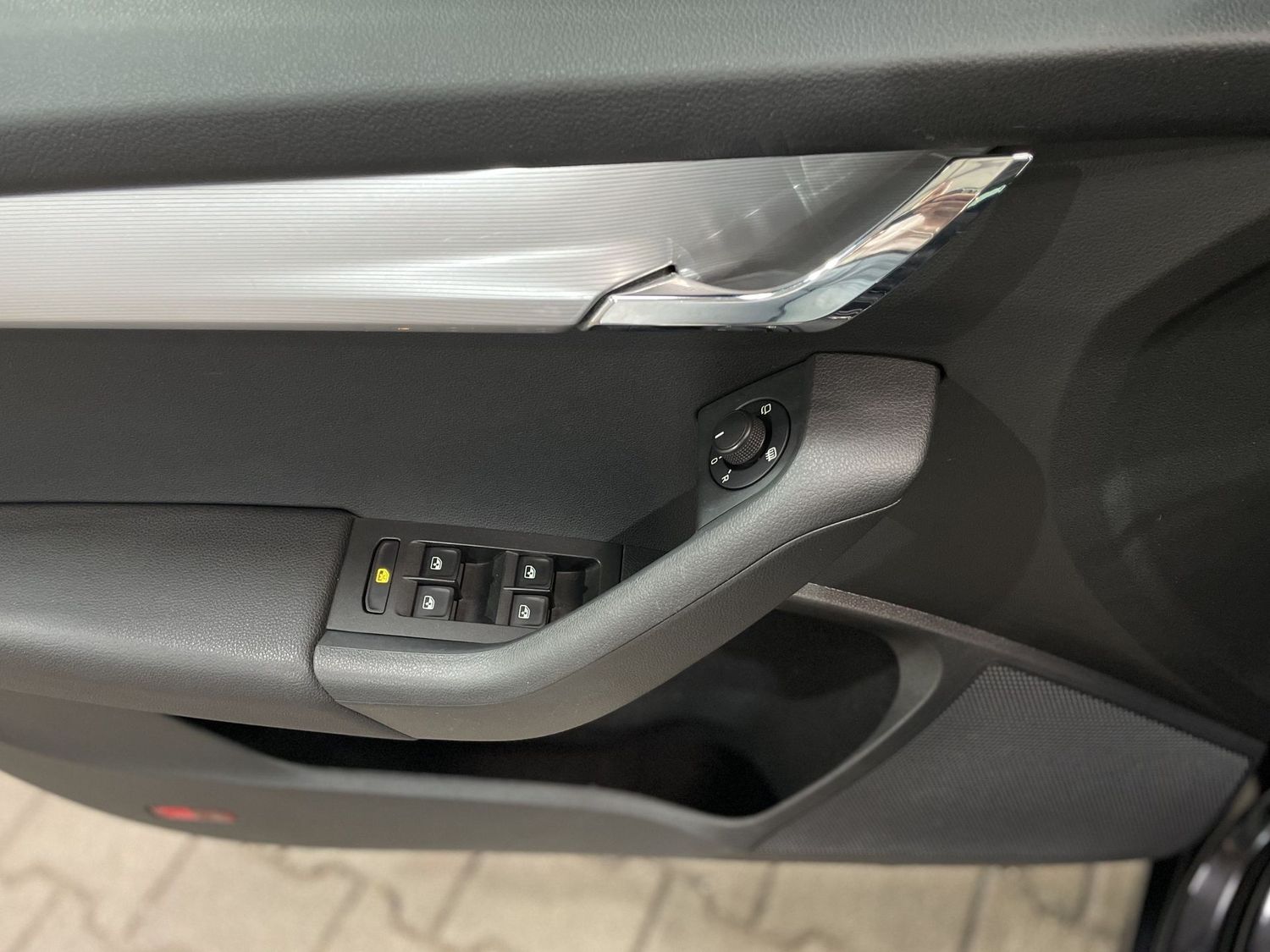 Fahrzeugabbildung SKODA Octavia Style#Bi-Xenon#Pano#Carplay#Tempo#PDC