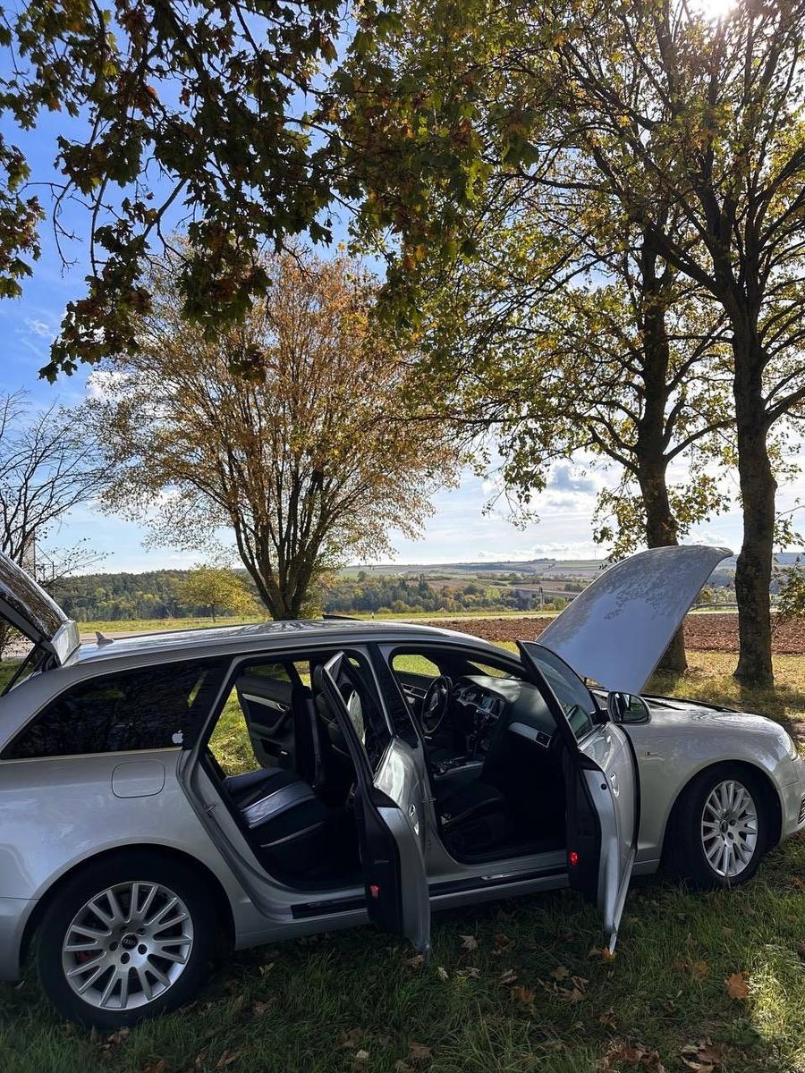 Audi A6 2010 — photo 12