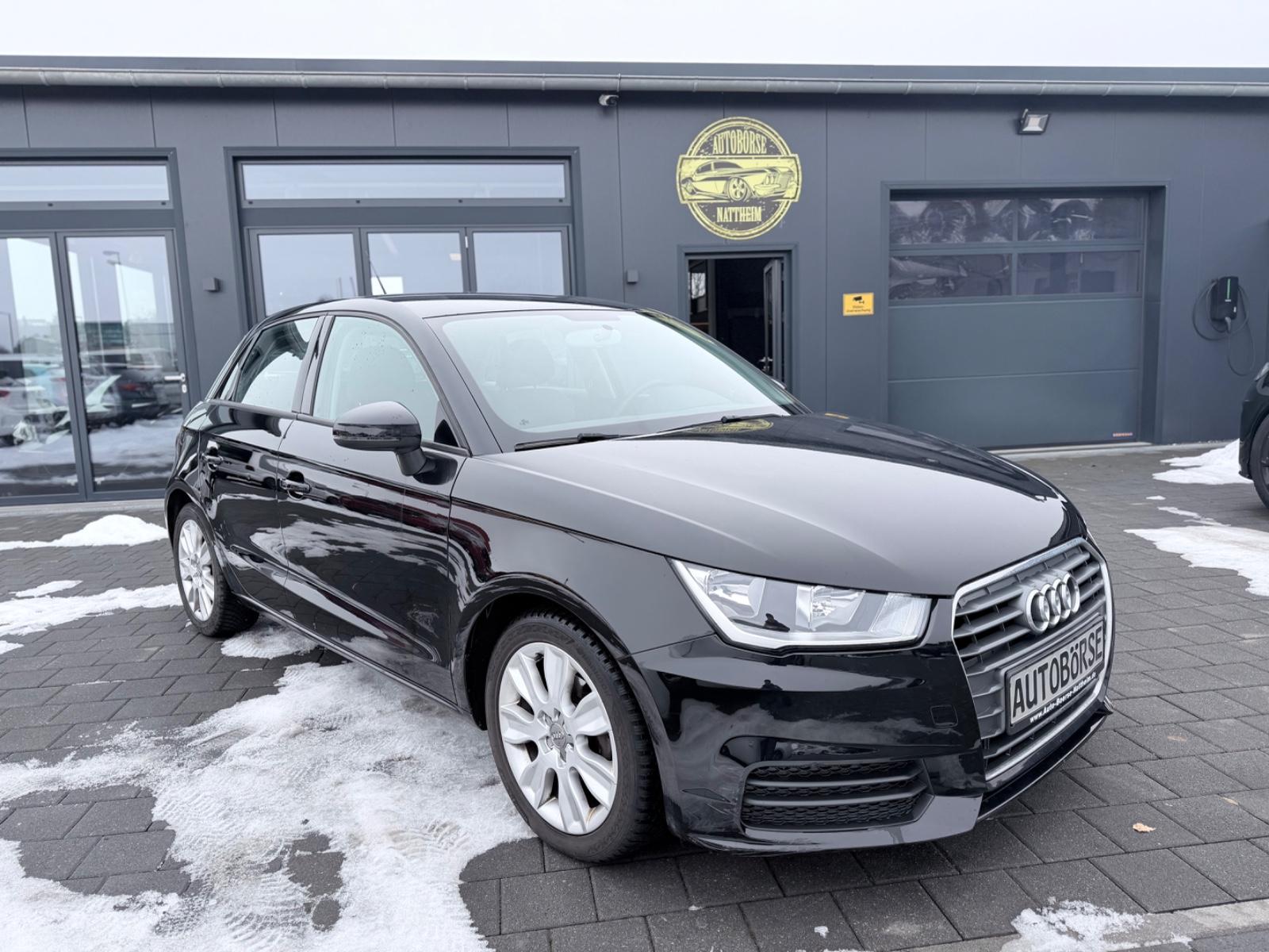 Audi A1 Sportback basis*1. Hand*8-Fach*
