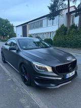 Mercedes-Benz CLA 45 AMG 4MATIC GrauMatt - Mercedes-Benz CLA 45 AMG aus 2015