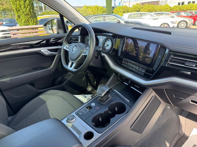 Volkswagen Touareg  4Motion Panorama AHK