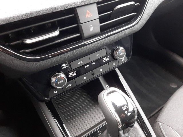 Fahrzeugabbildung Skoda Kamiq Selection 1.0TSI DSG SitzHz LenkHz LED