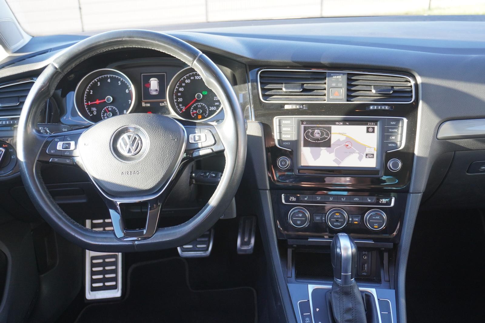 Volkswagen Golf VII Variant 1.2 Allstar BMT DSG Navi PDC