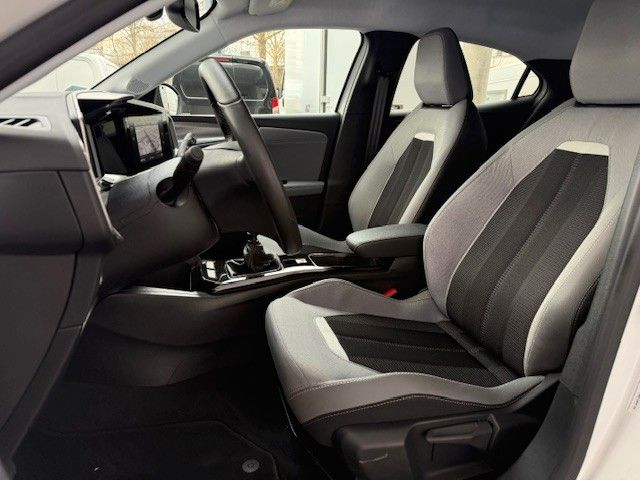 Fahrzeugabbildung Opel Mokka Elegance 1.2L 136PS Navi/Kamera!