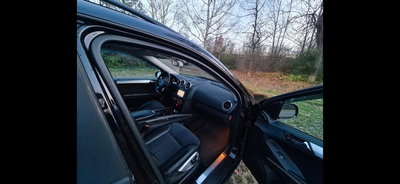 Mercedes-Benz ML 320