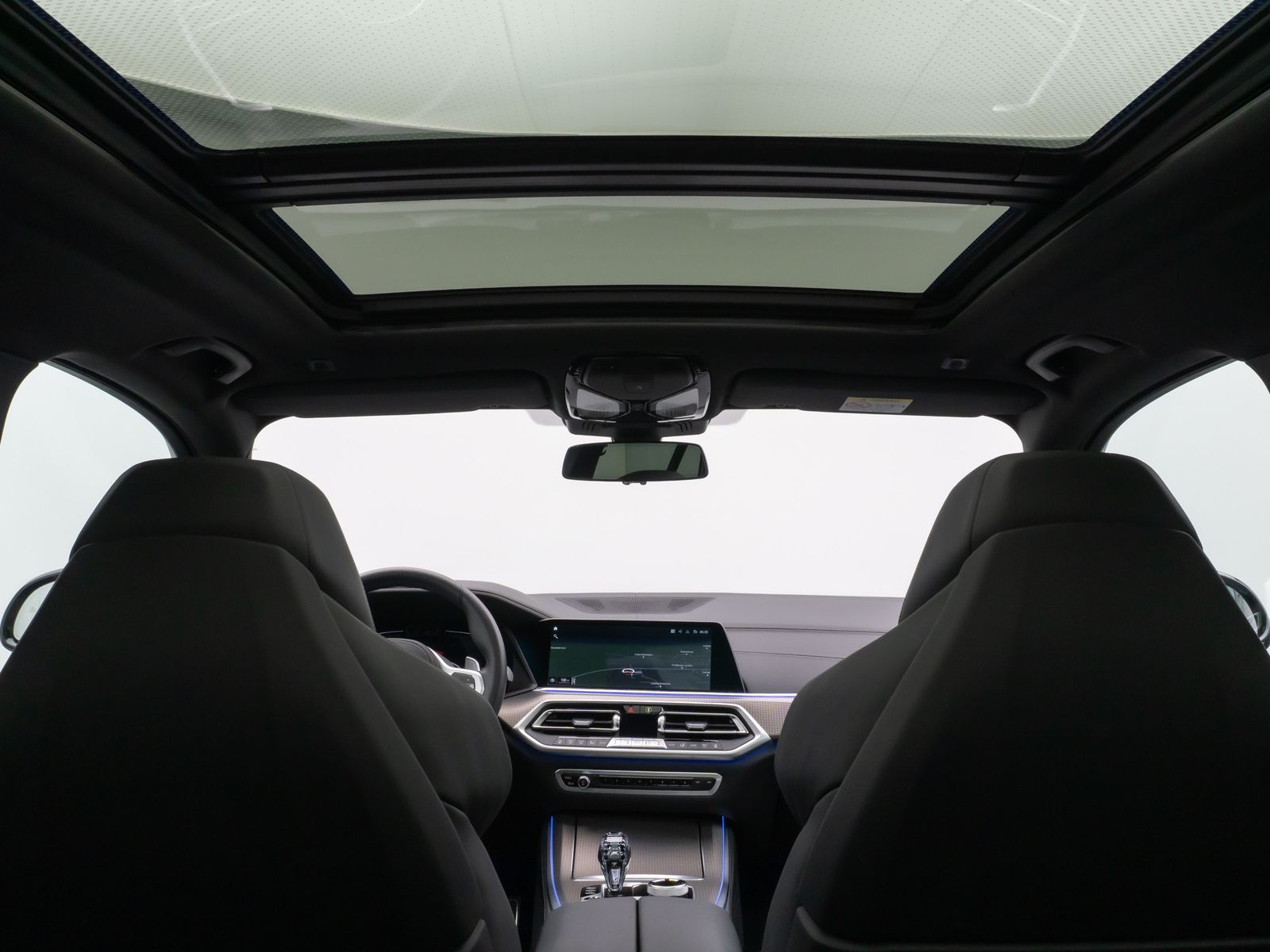 Fahrzeugabbildung BMW X5 xD40d M Sport SkyLounge 360°HUD DAB HiFi 21"