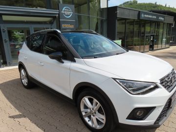 Fotografie des Seat Arona FR Beats Fast Lane 1.0 81kw DSG AHK Navi
