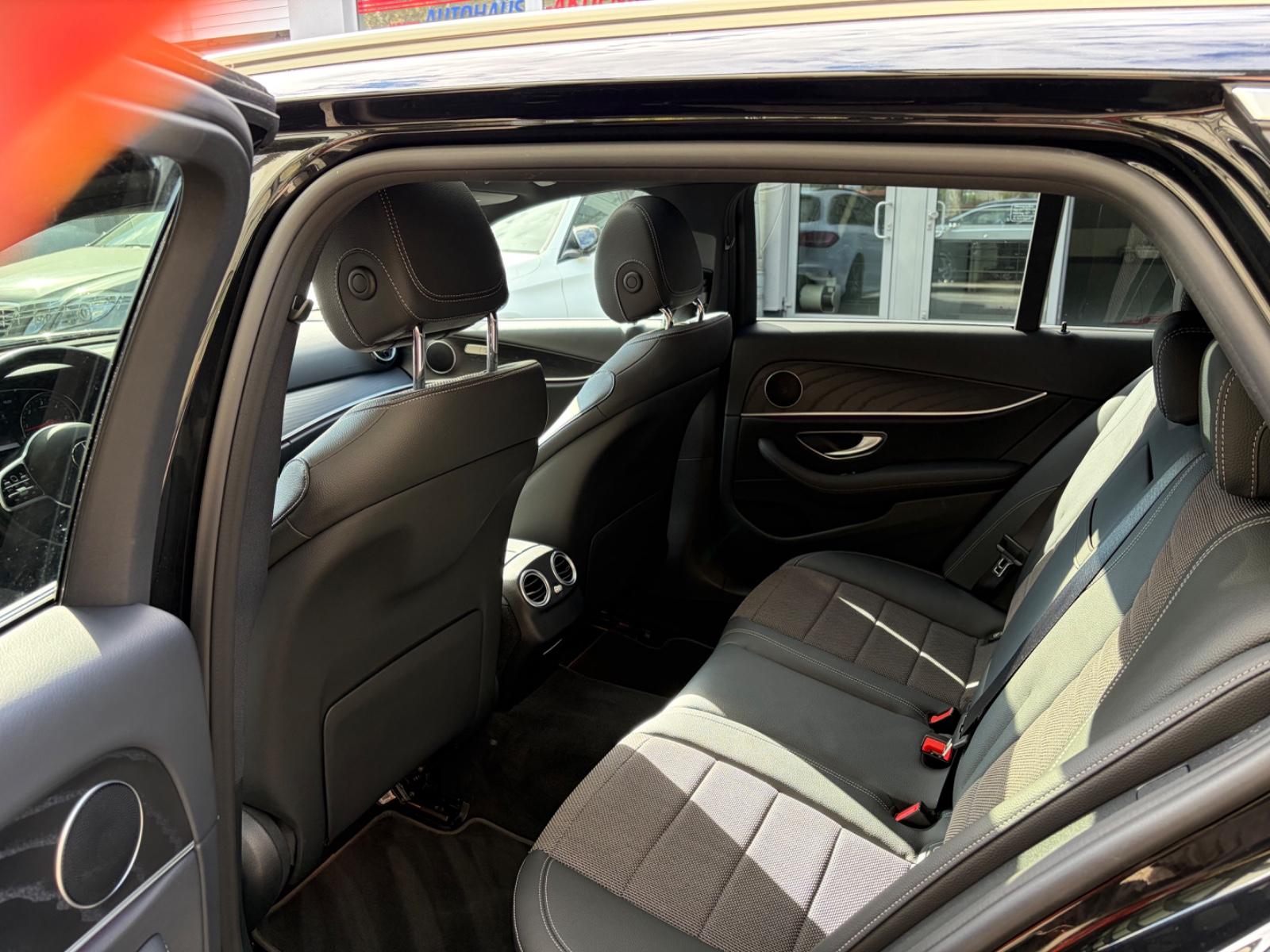 Mercedes-Benz E 300 d T 9G Avantgarde|NAVI|LED|KAM|AHK|Sport