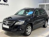 Volkswagen Tiguan 2.0 TDI,Scheckheftgepflegt,AHK,TÜV Neu - Volkswagen Tiguan aus 2011: TDI