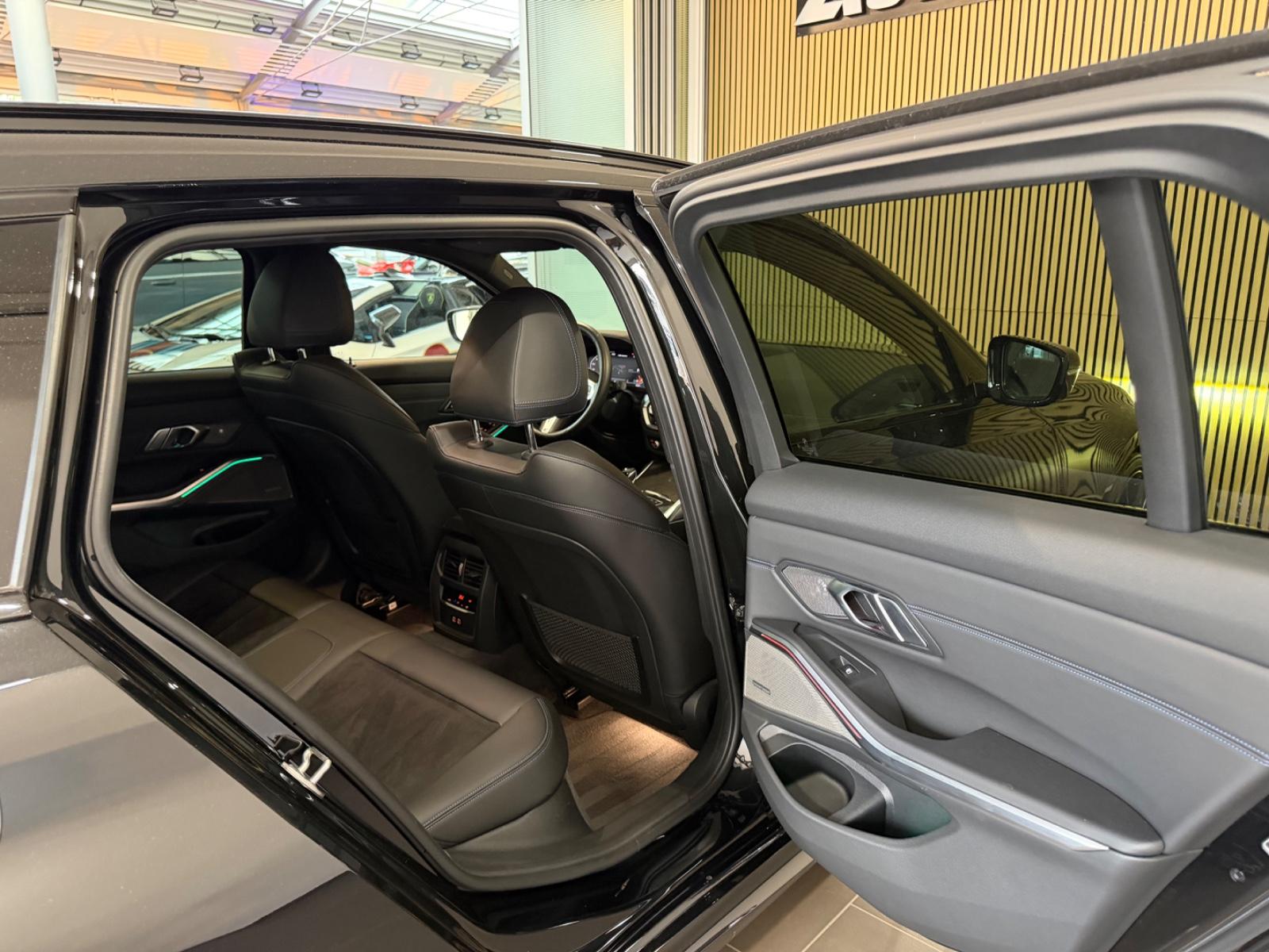 BMW M340i Touring xDrive *KEYLESS/H&K/AHK/LED/KAMERA