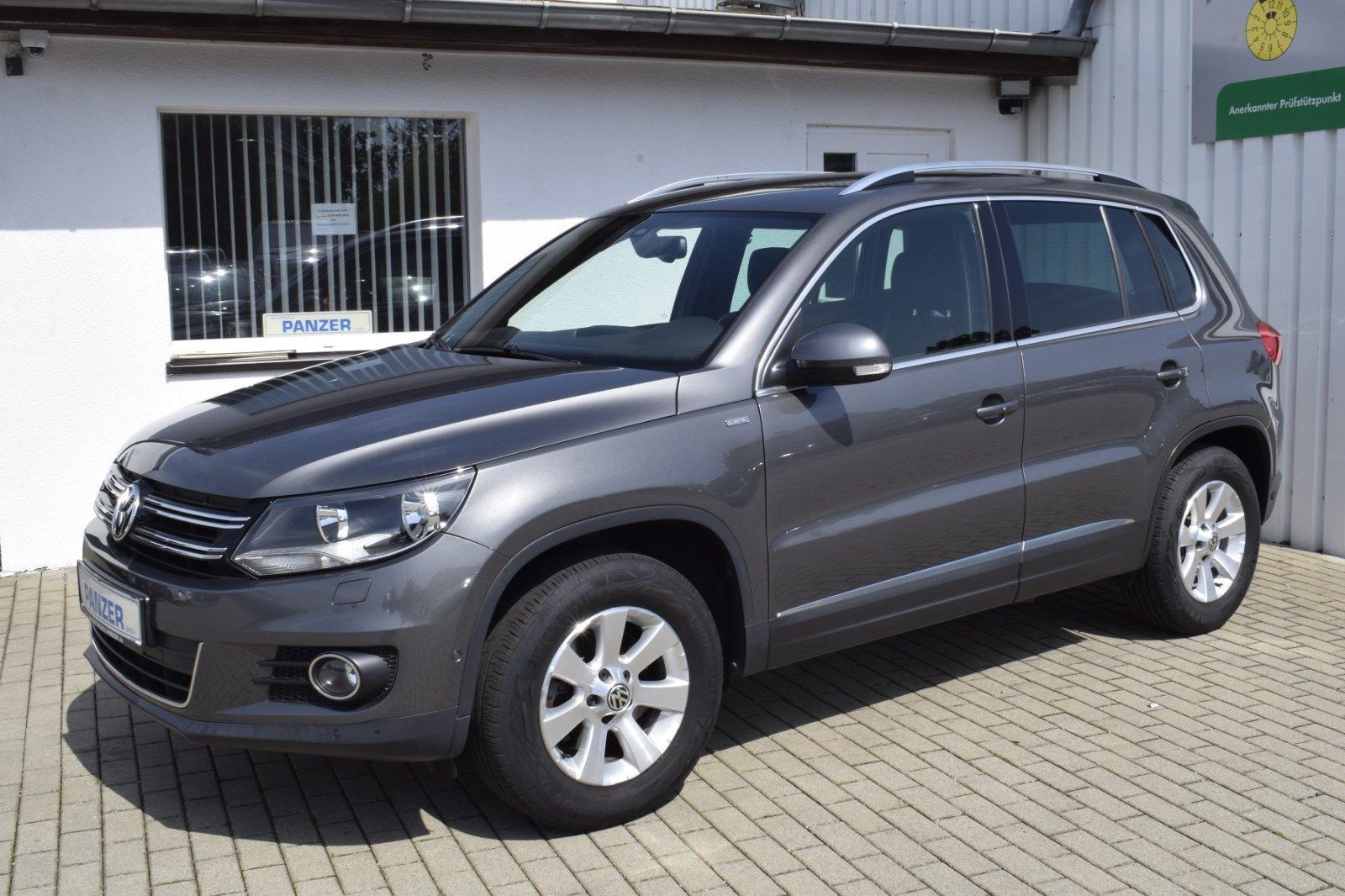 Volkswagen Tiguan 1.4 TSI BMT Life Top Gepflegt AHK Navi Kl