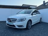 Mercedes-Benz B 250 7G-DCT Kamera Pano Navi SHZ PDC Tempomat - Mercedes-Benz B 250 aus 2013
