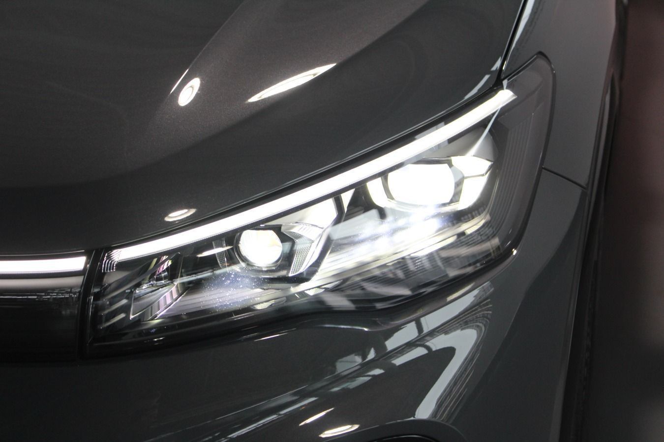 Volkswagen Tiguan - Bild 23