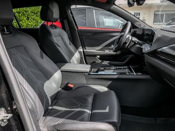 Opel Astra L Sports Tourer 1.5 GS Ergonomiesitz