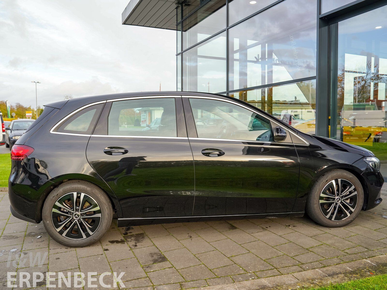 Fahrzeugabbildung Mercedes-Benz B 200 Progressive AHK Distronic Kamera El.Heckkl