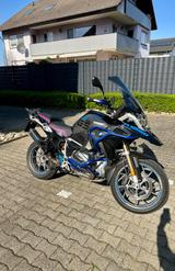 BMW R 1250 GS mit High-End Zubehör  - Motorräder in Freiburg