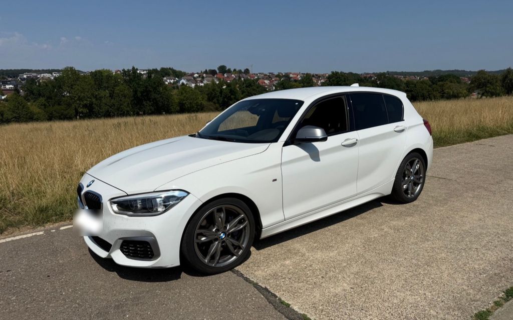 Image of BMW M140i