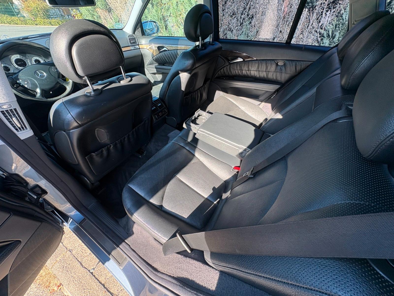 Mercedes-Benz E240 2004 — photo 15