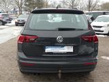 Volkswagen Tiguan Comfortline 4Motion DSG ACC*SHZ*AHK - Volkswagen Tiguan: 4motion