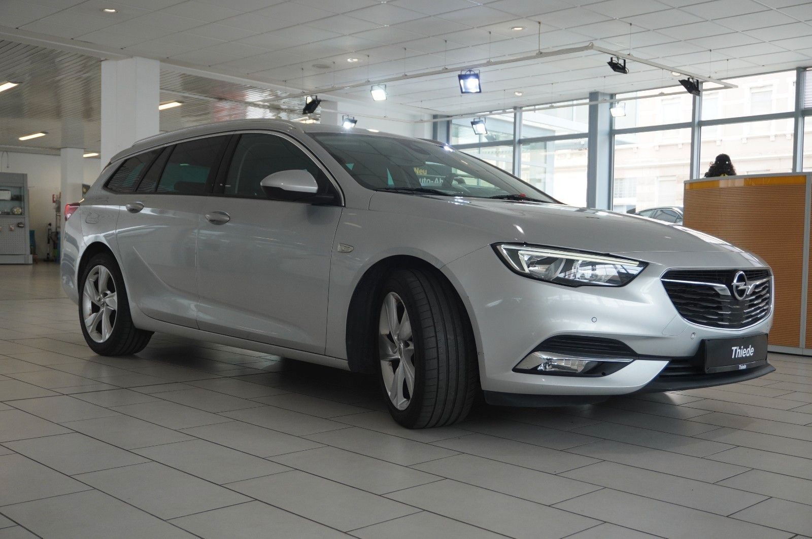 Fahrzeugabbildung Opel Insignia B ST 1.5T DYNAMIC NAVI/LED/KAMERA/DAB+