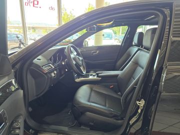 Mercedes E 220 - 9