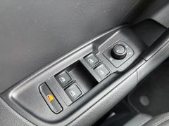 Fahrzeugabbildung Audi A1 Sportback 30 TFSI adv. Navi*Sitzh*PDC*App*Alu