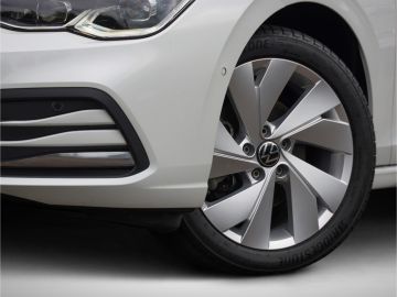 Volkswagen Golf VIII Style eTSI 1.5 e-hybrid Navi Kamera