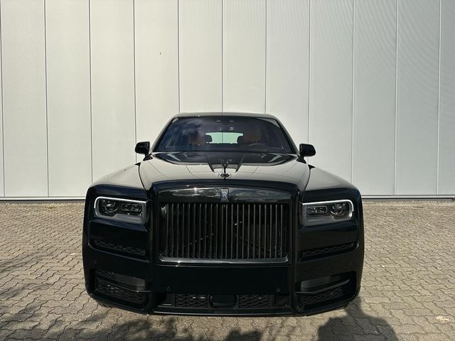 Rolls-Royce Cullinan BLACK BADGE ROOF 5 SEATS NEW COC TODAY!
