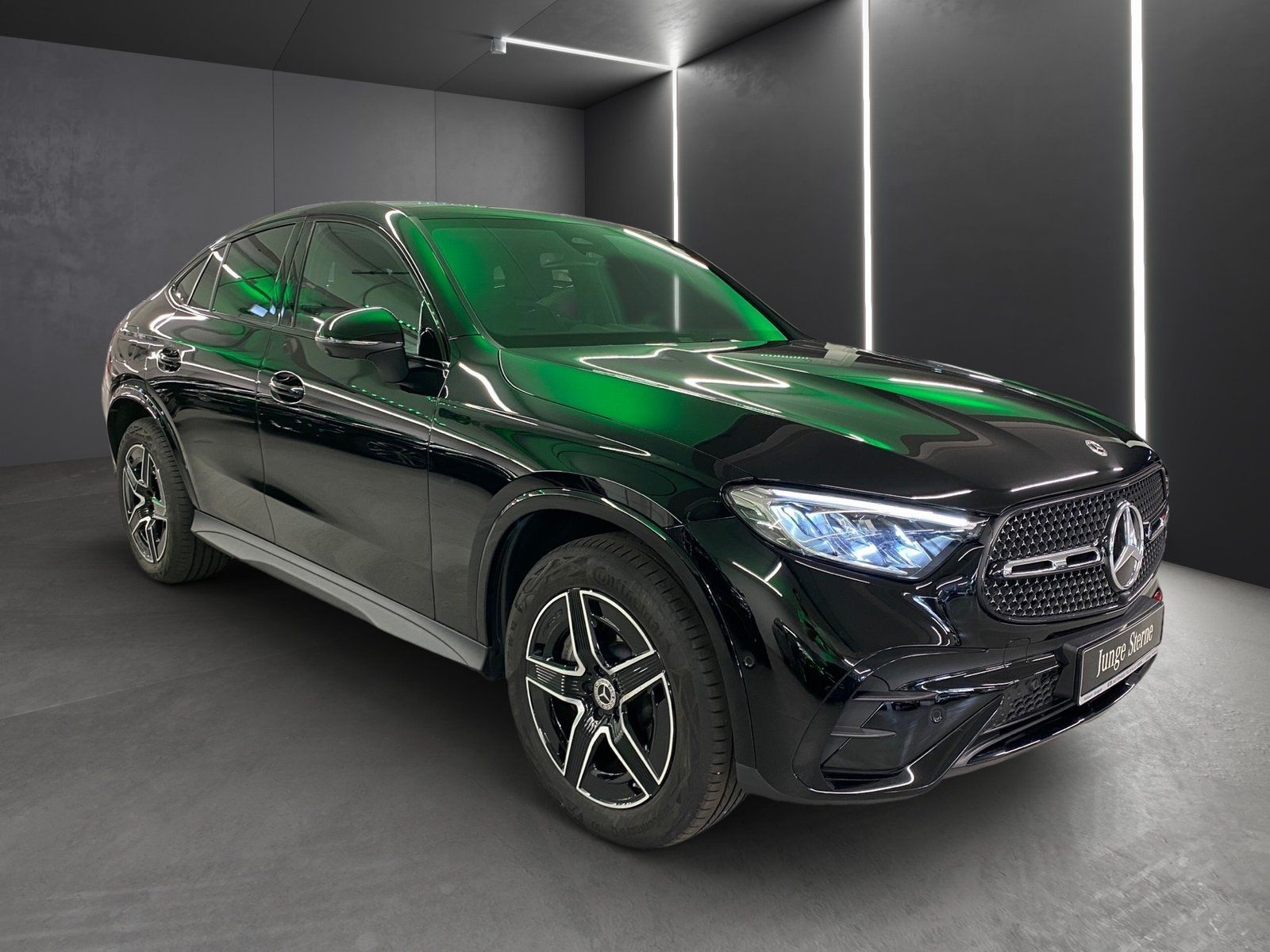 Fahrzeugabbildung Mercedes-Benz GLC 300 de 4M AMG*Distro*AHK*Pano*360*Totwinkel*