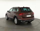 Volkswagen Tiguan 2.0 TDI 4M Elegance Standheizung AHK ACC - mit Diesel-Antrieb: Beheizbares Lenkrad, Geländewagen