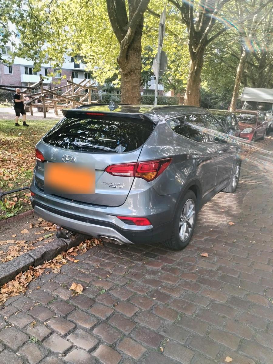 Hyundai  2015 — rear view