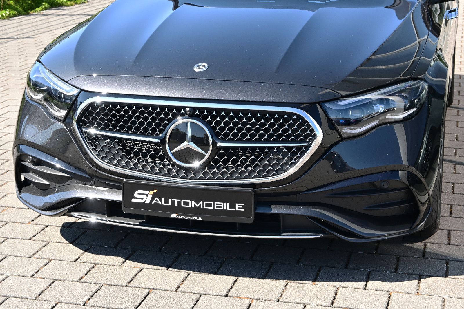 Fahrzeugabbildung Mercedes-Benz E 450 d 4M AMG °UVP 126.509€°AHK°ENERG.+°TECHNIK