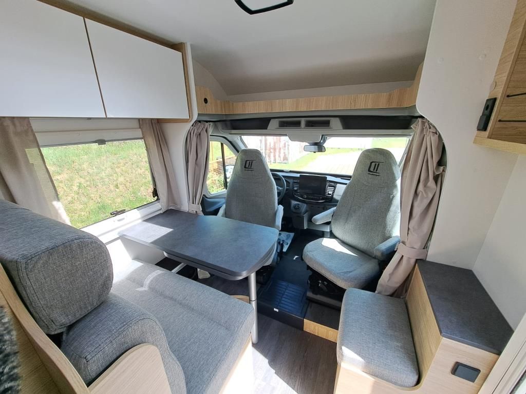 Autohaus Zimpel & Franke -  Challenger S217GA +Automatik+Solar+Markise - Bild 13