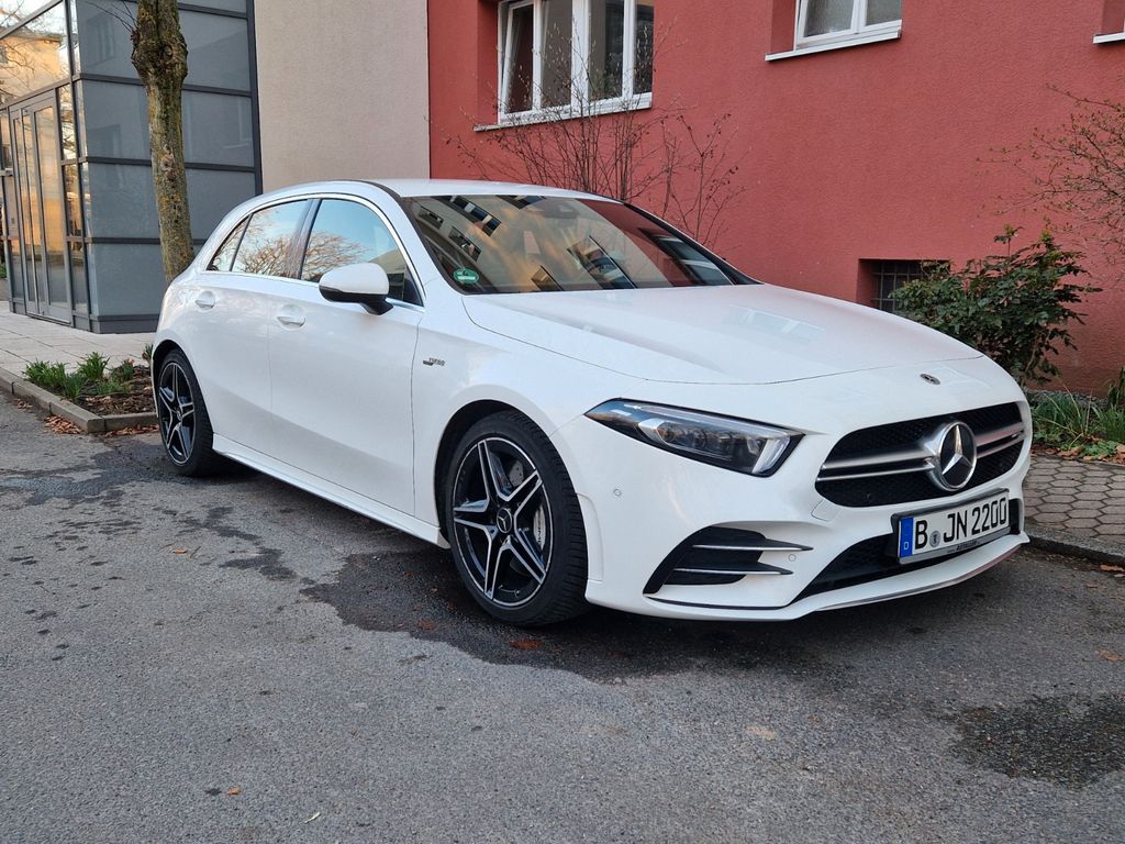 Image of Mercedes-Benz A 35 AMG