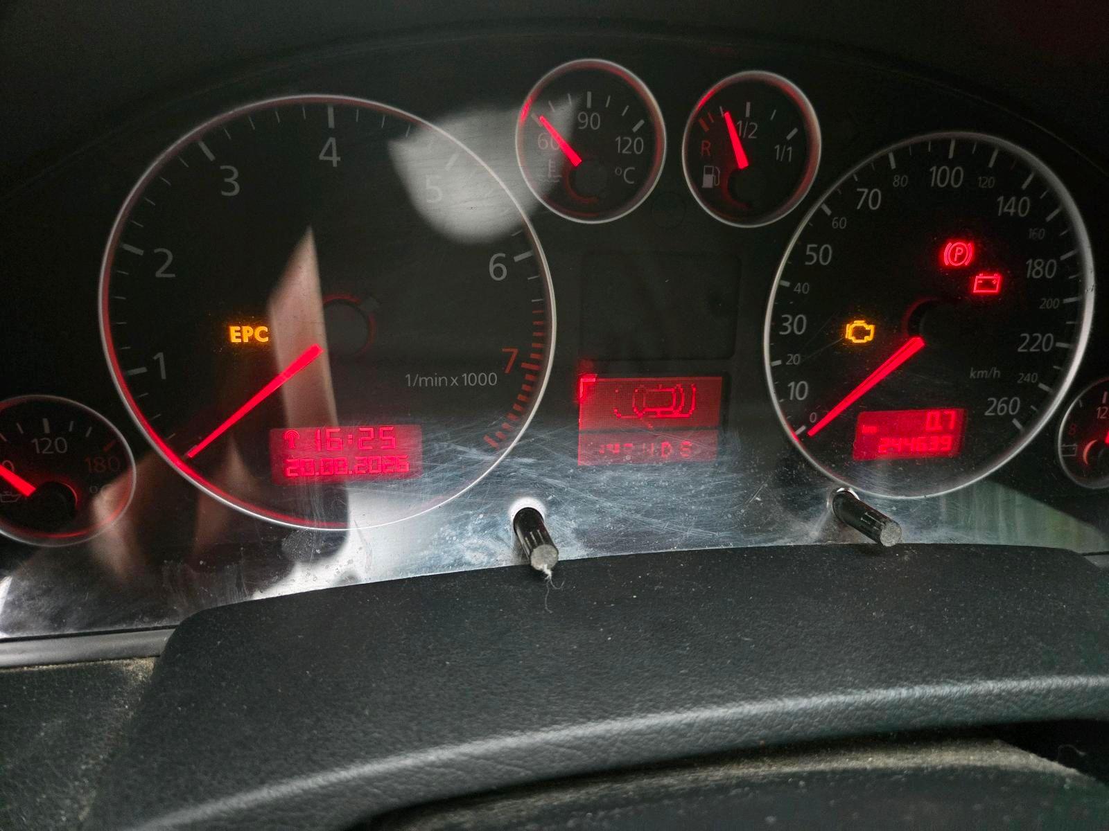Audi A6 2004 — photo 13