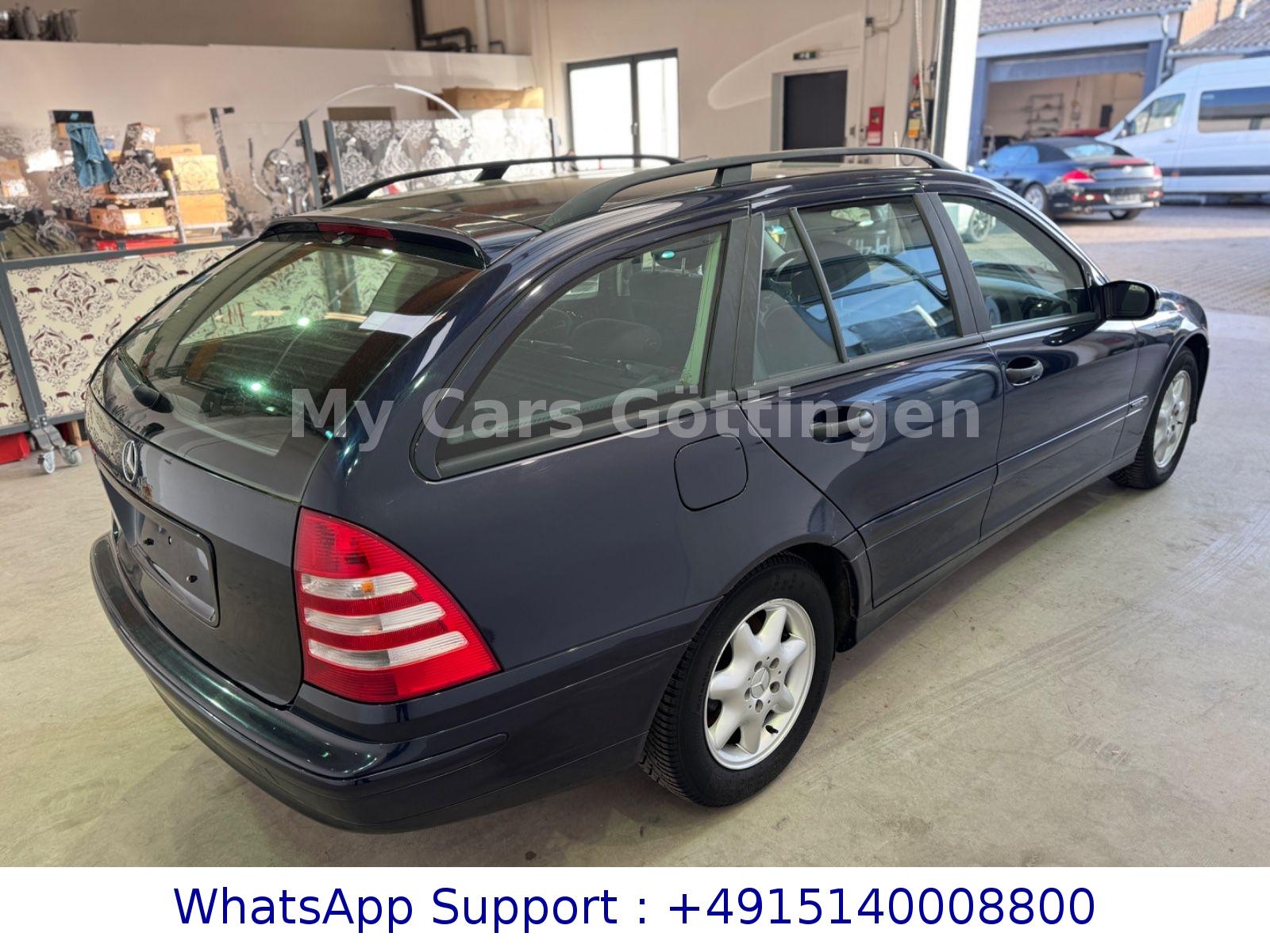 Mercedes-Benz C180 2005 — interior