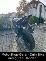 Triumph Speed 400 - Modelljahr 2025 - TRIUMPH 4 SPEED