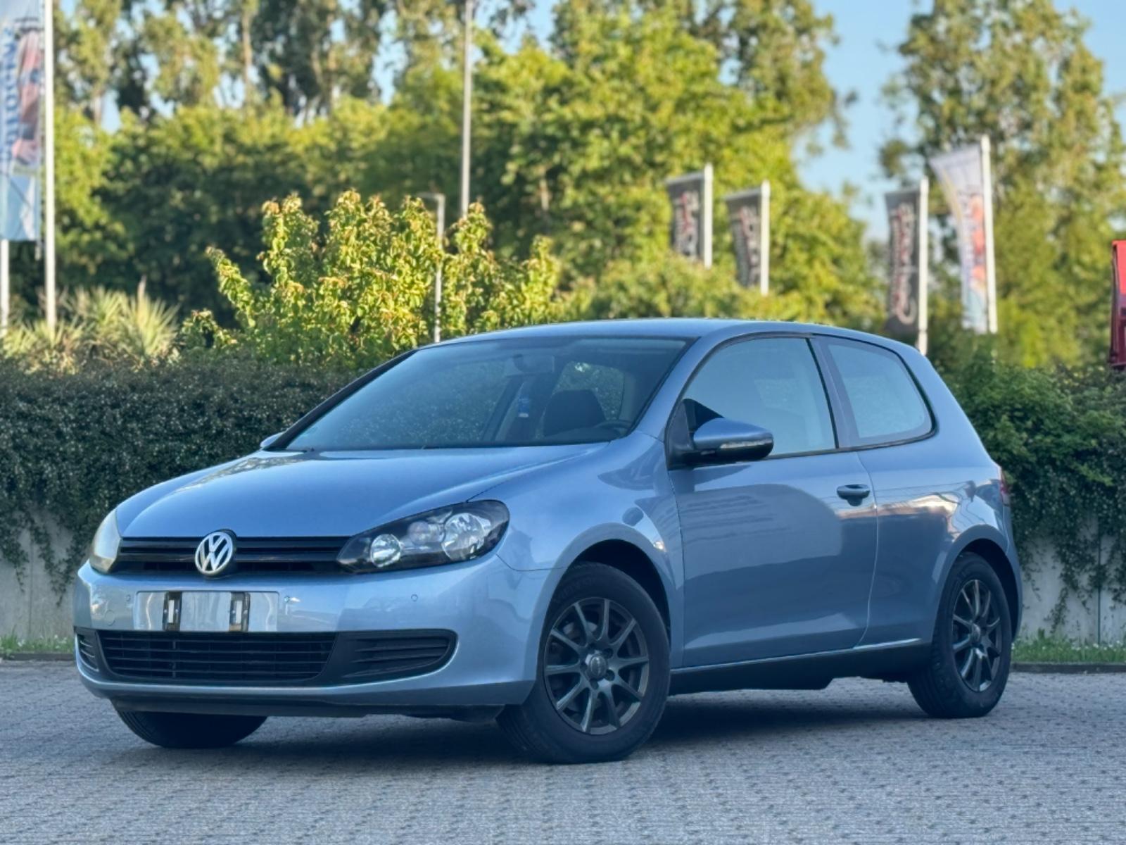 Volkswagen Golf VI Trendline*KLIMA*PDC*BLUET*NAVI*TÜV NEU*