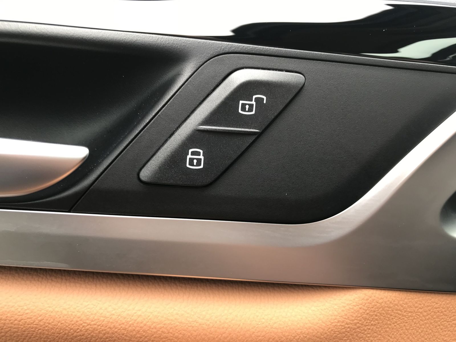 BMW X3 xDrive30e Head-Up HiFi DAB LED WLAN Shz foto 13