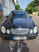 Mercedes-Benz Mercedes Benz E-Klasse 270 - gebrauchte Mercedes-Benz E 270 aus dem Jahr 2004