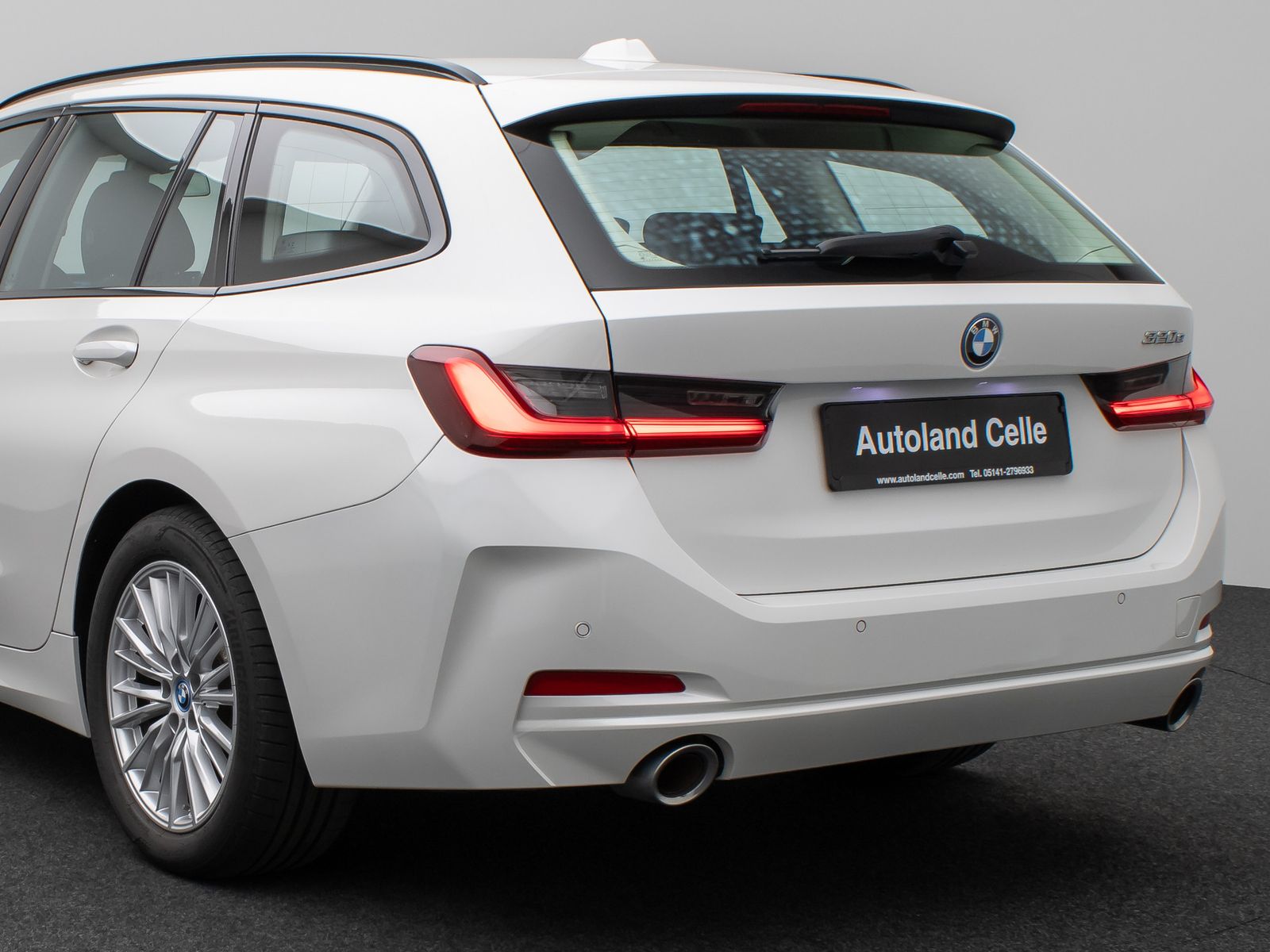Fahrzeugabbildung BMW 320e DAB CockPitPlus PDC Geschwindigkeitsreg LED