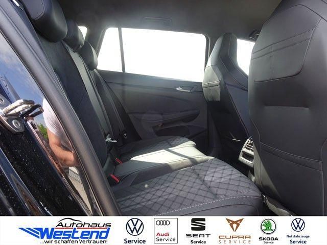 Fahrzeugabbildung Volkswagen Golf Var. R-Line 1.5l TSI 110kW DSG LED Navi