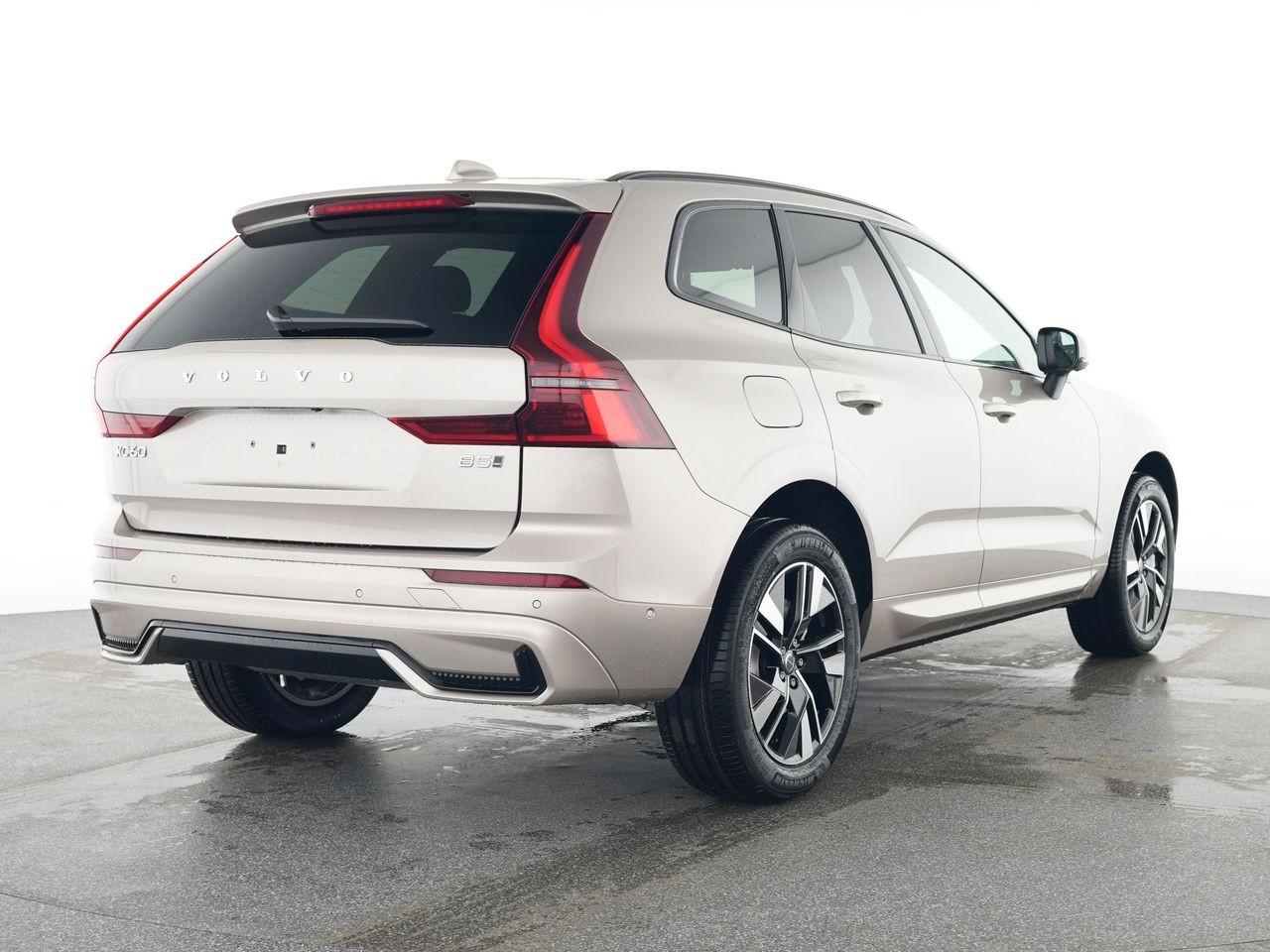 Volvo XC60 B5 Plus Dark AWD