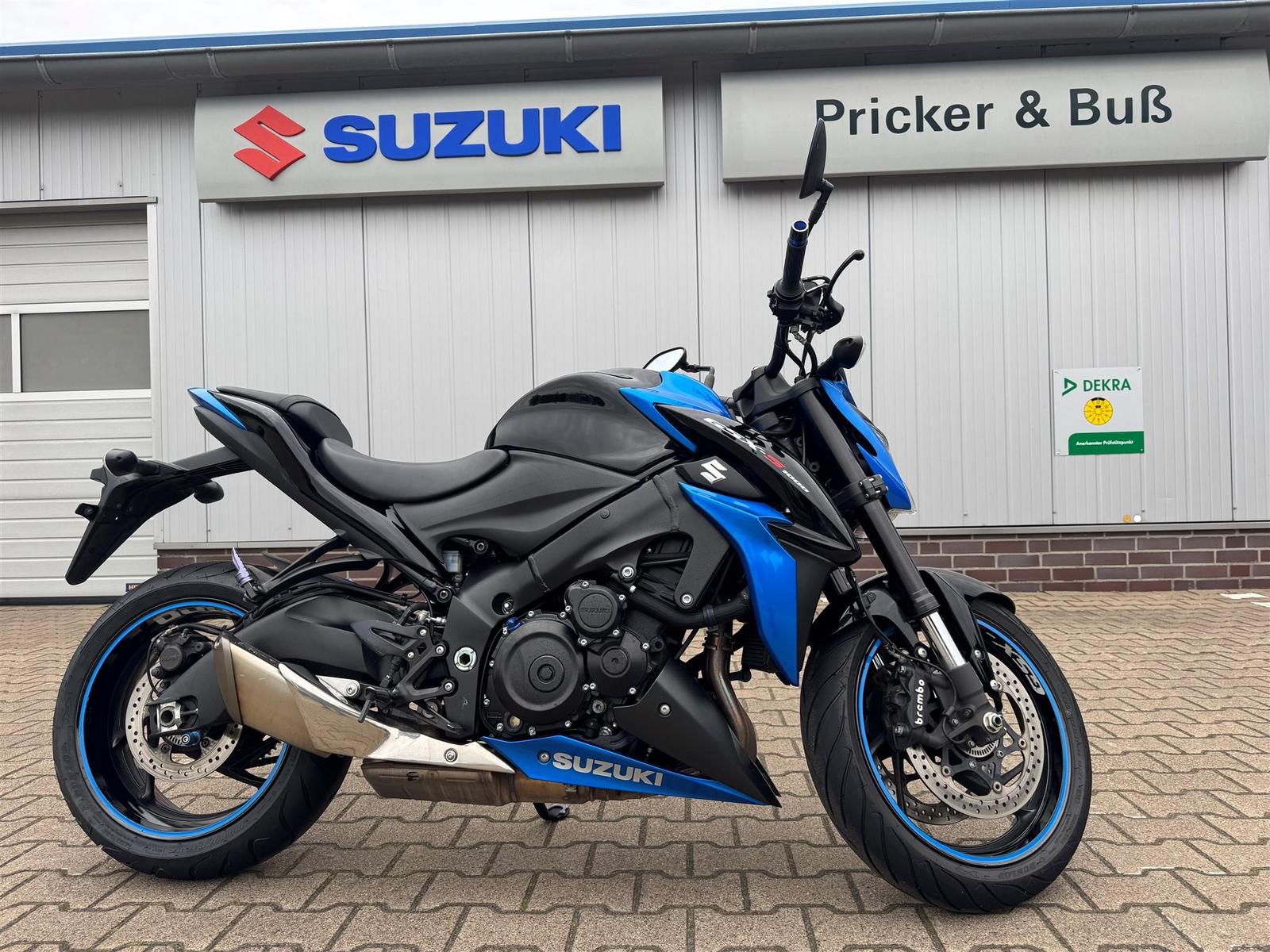 Suzuki GSX-S1000