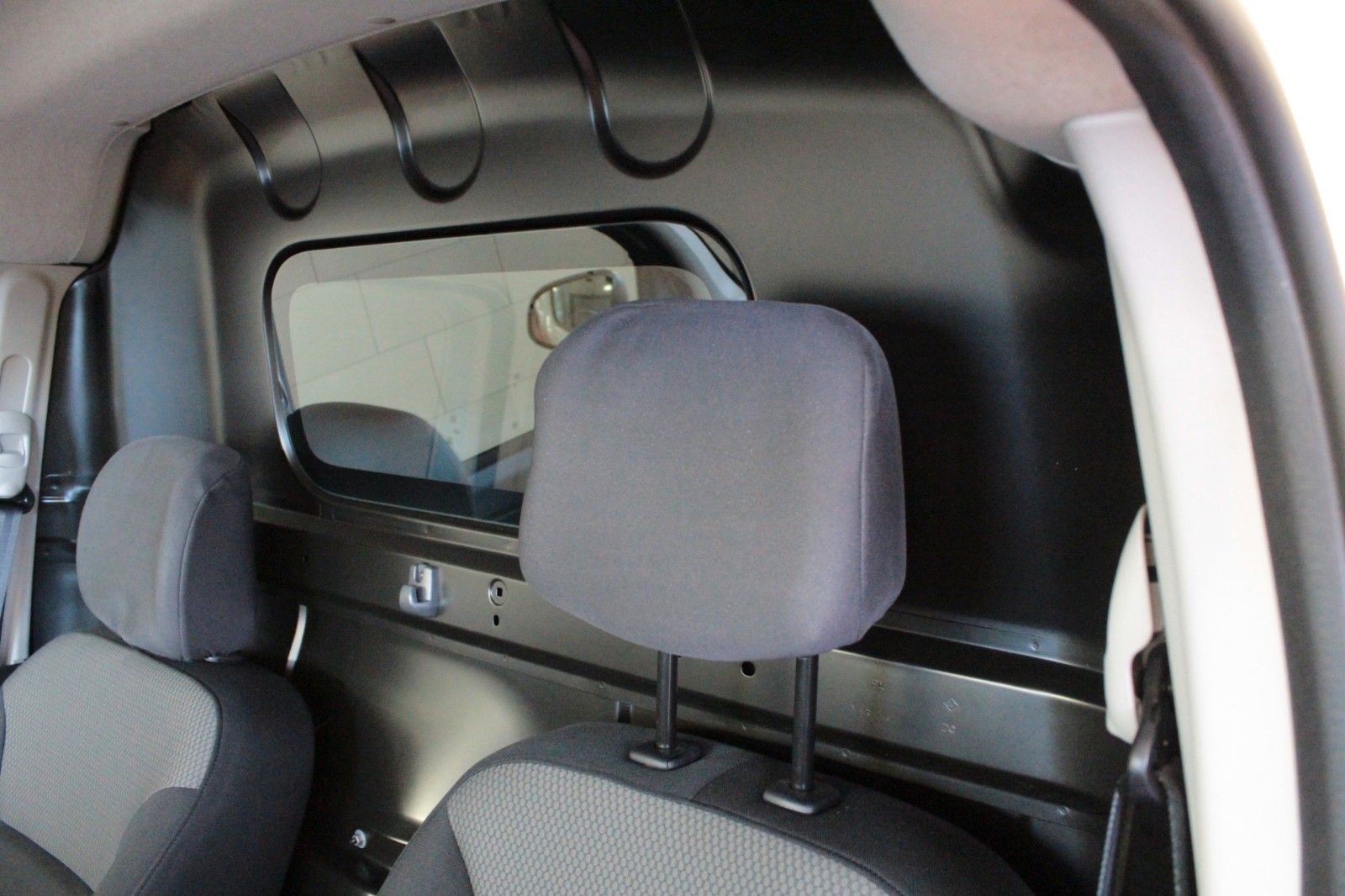 Fahrzeugabbildung Renault Kangoo E-TECH  ZE 33  100 % elektrisch