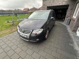 Volkswagen Touran 2.0 TDI DPF R-Line Edition R-Line Edition - Volkswagen Touran: R Line Edition